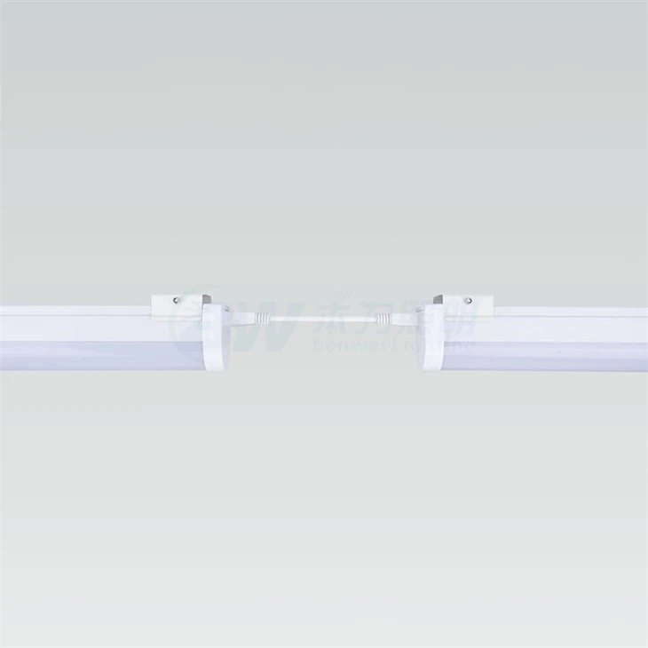 100w 8ft Fluorescent Tubes