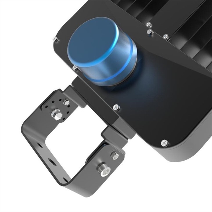 Roadway Pole Lighting Fixture