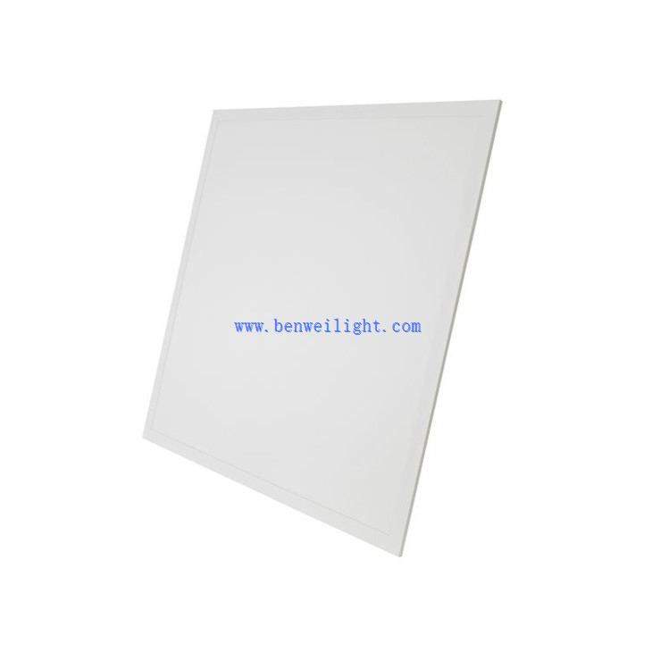 98 Ra square panel light