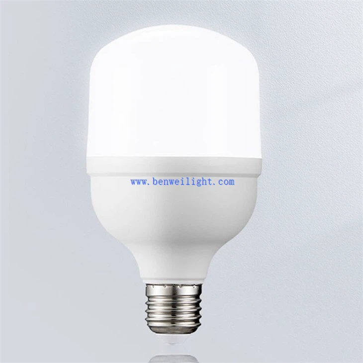 Led žarulja 55 W E27 velike veličine